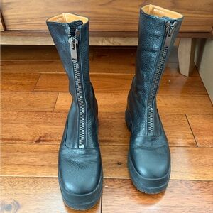 Black Leather Zipper Boots